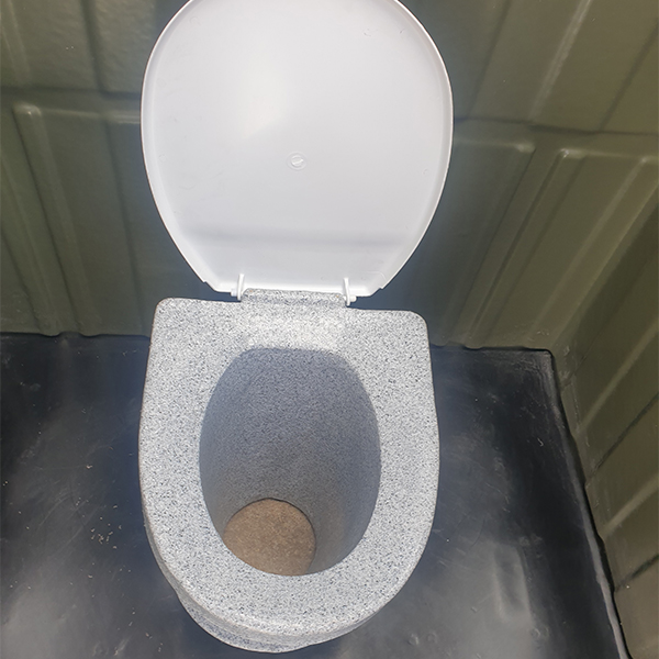 Buffalo Tanks Products - Portable Pit Toilet Hut